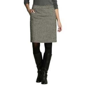 Eddie Bauer Classic Houndstooth Black and Cream Wool Blend Skirt Pockets Size 8